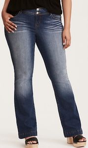 Torrid flare jeans size 14 short never worn.